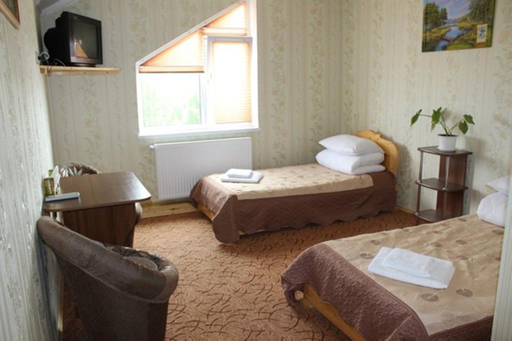 Hotel Pid Yavorom Drogomirchany Zimmer foto